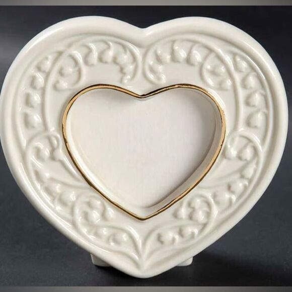 Lenox Wedding Promises small heart frames. Set of 2 NWOT - Picture 2 of 7